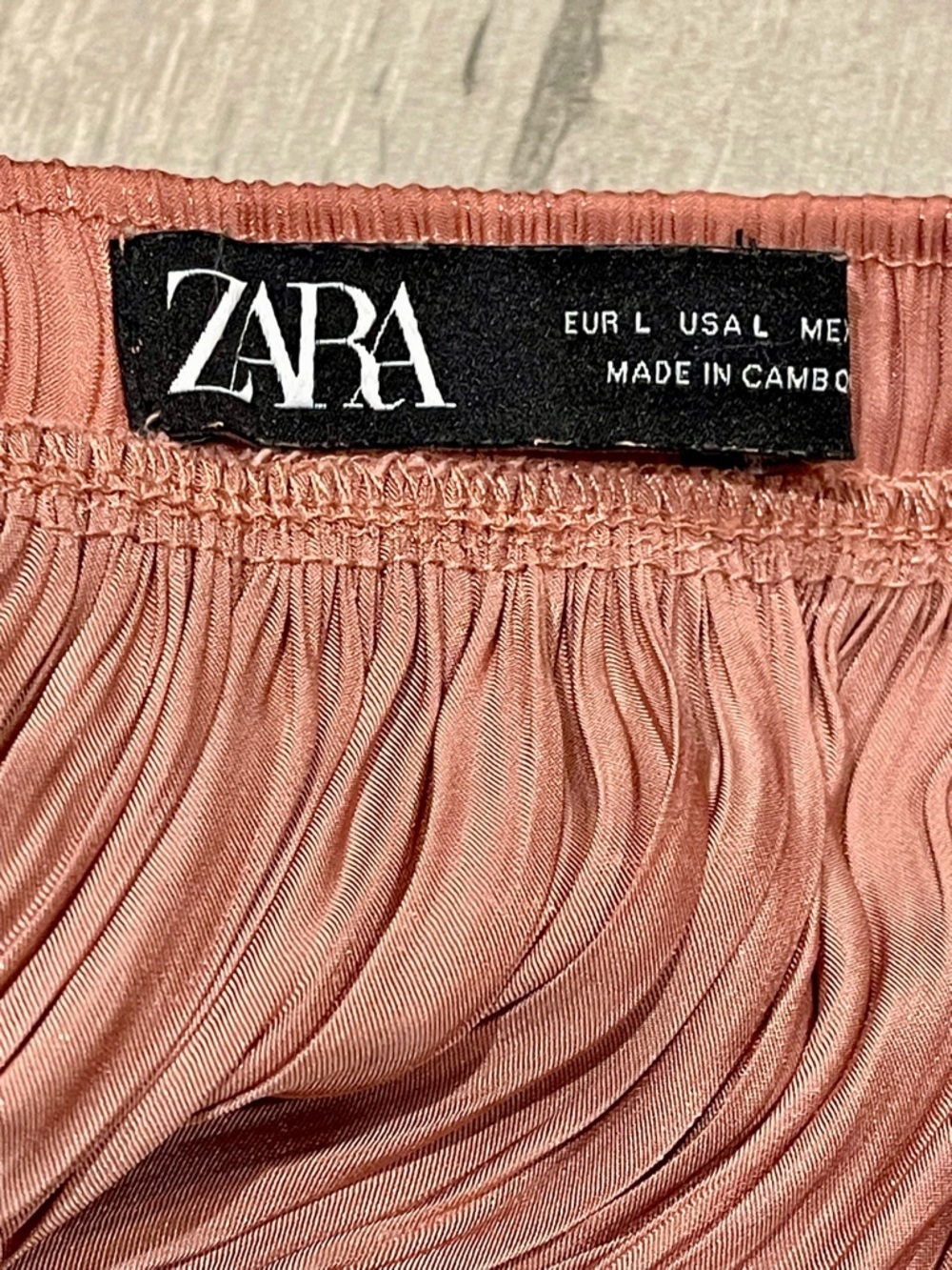 Zara Metallic Pleated Midi Skirt Rose Pink Shimmer Flowy Size L - Picture 6 of 8